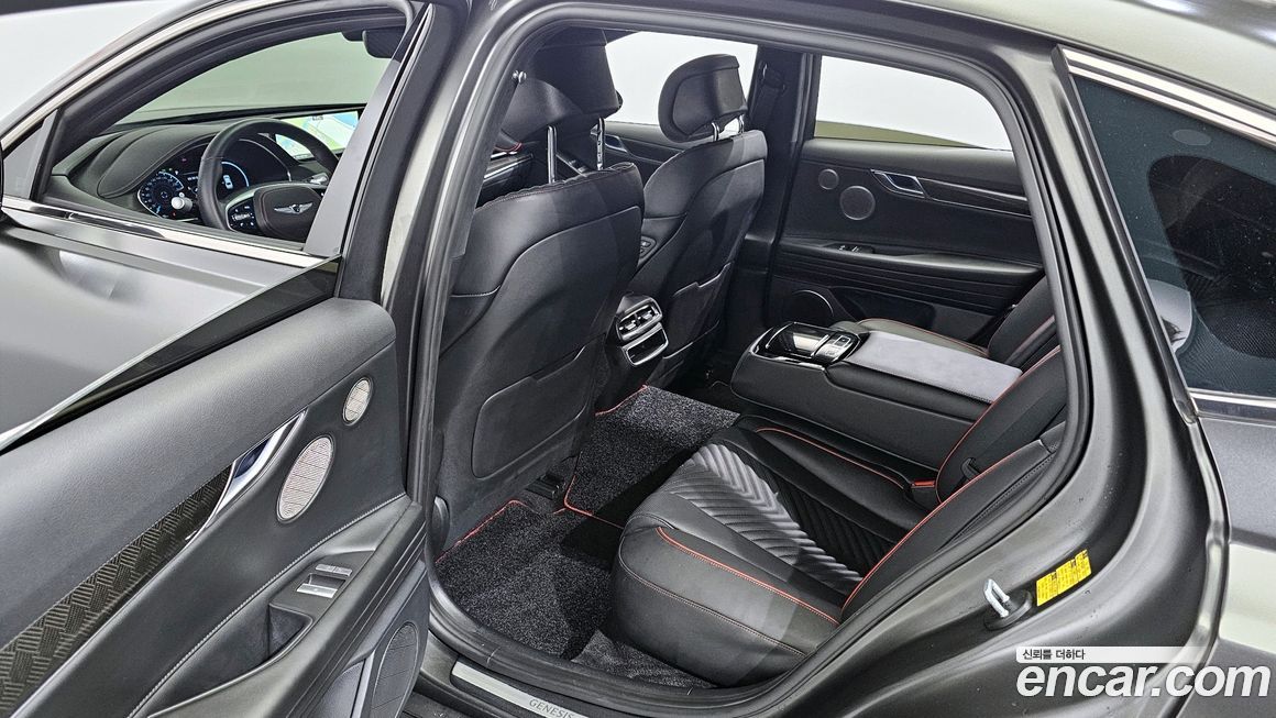 Genesis G80 2022