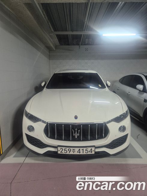 Maserati Levante 2020