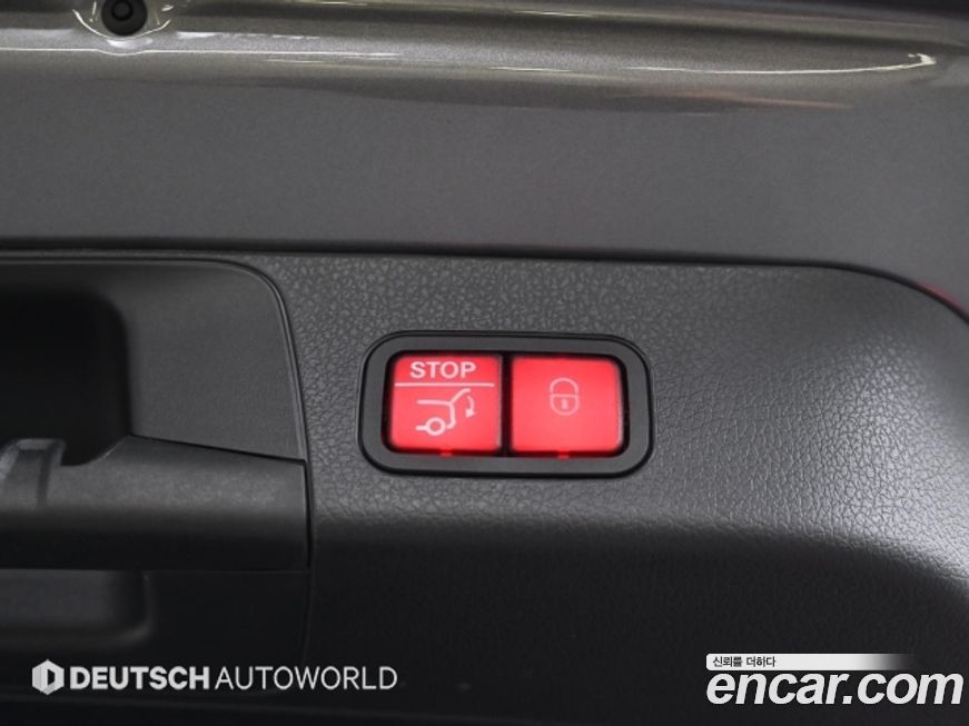 Mercedes-Benz GLB-Class 2024