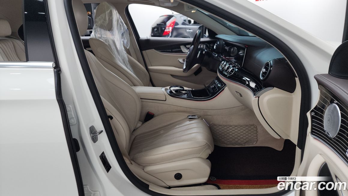 Mercedes-Benz E-Class 2017