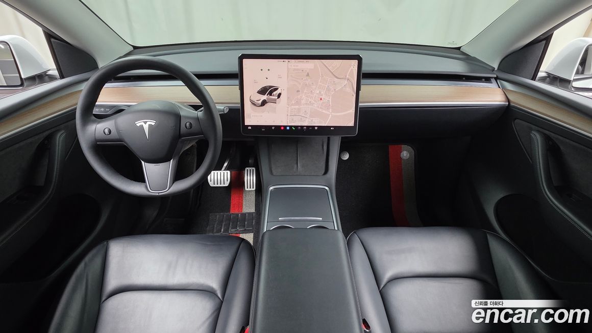 Tesla Model Y 2023
