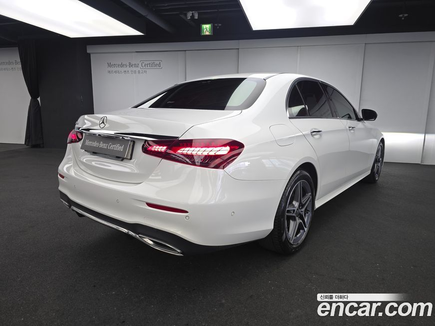 Mercedes-Benz E-Class 2023