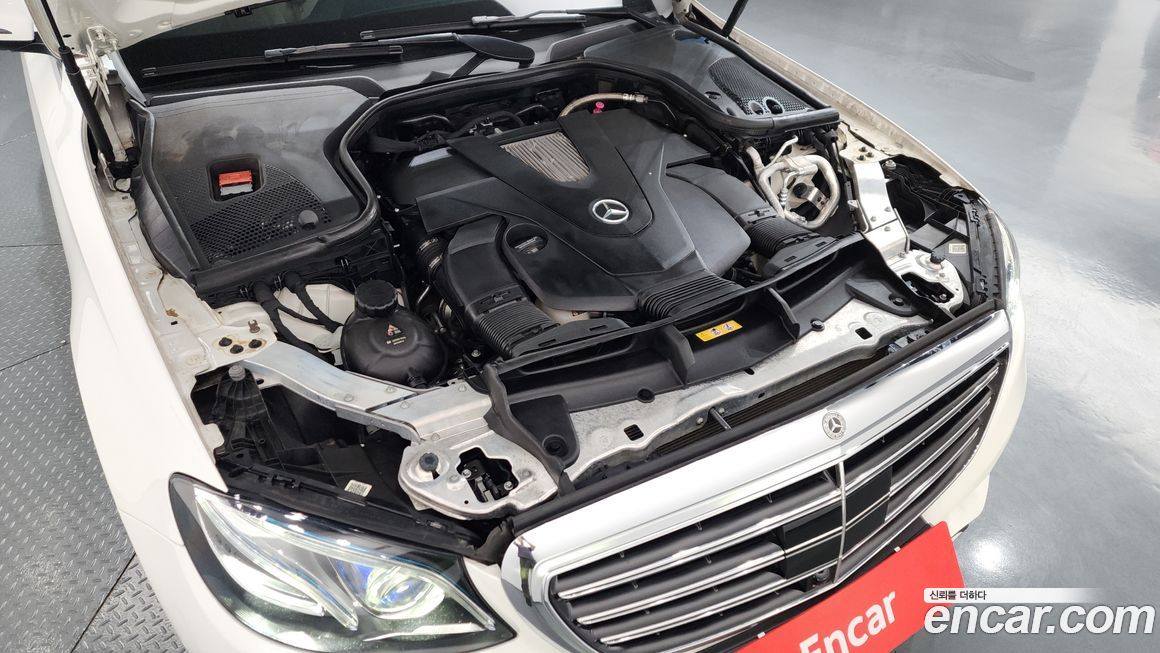 Mercedes-Benz E-Class 2017