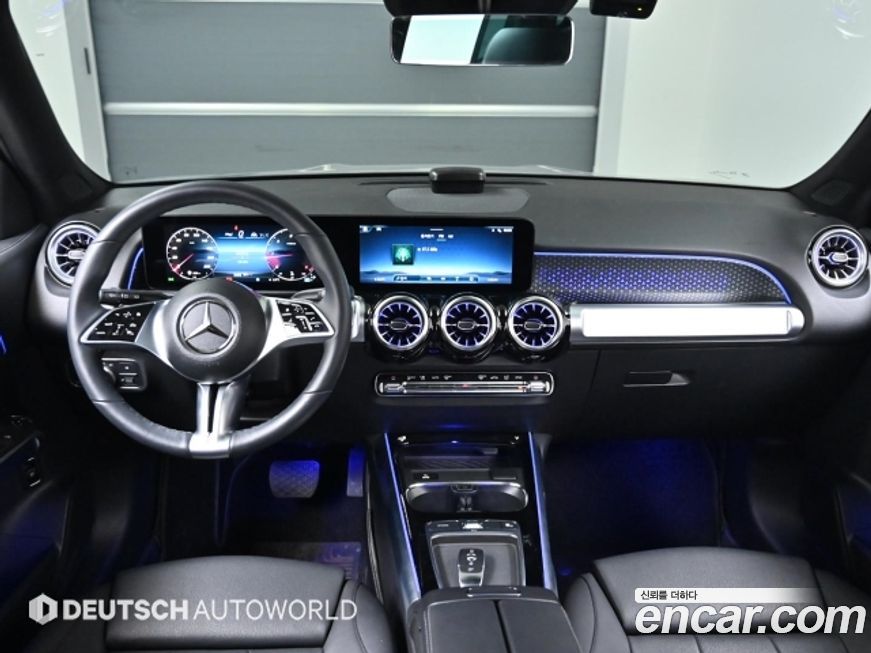 Mercedes-Benz GLB-Class 2024