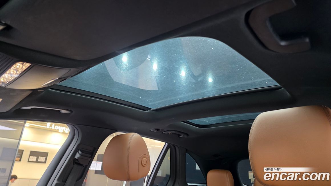 Mercedes-Benz GLC-Class 2022