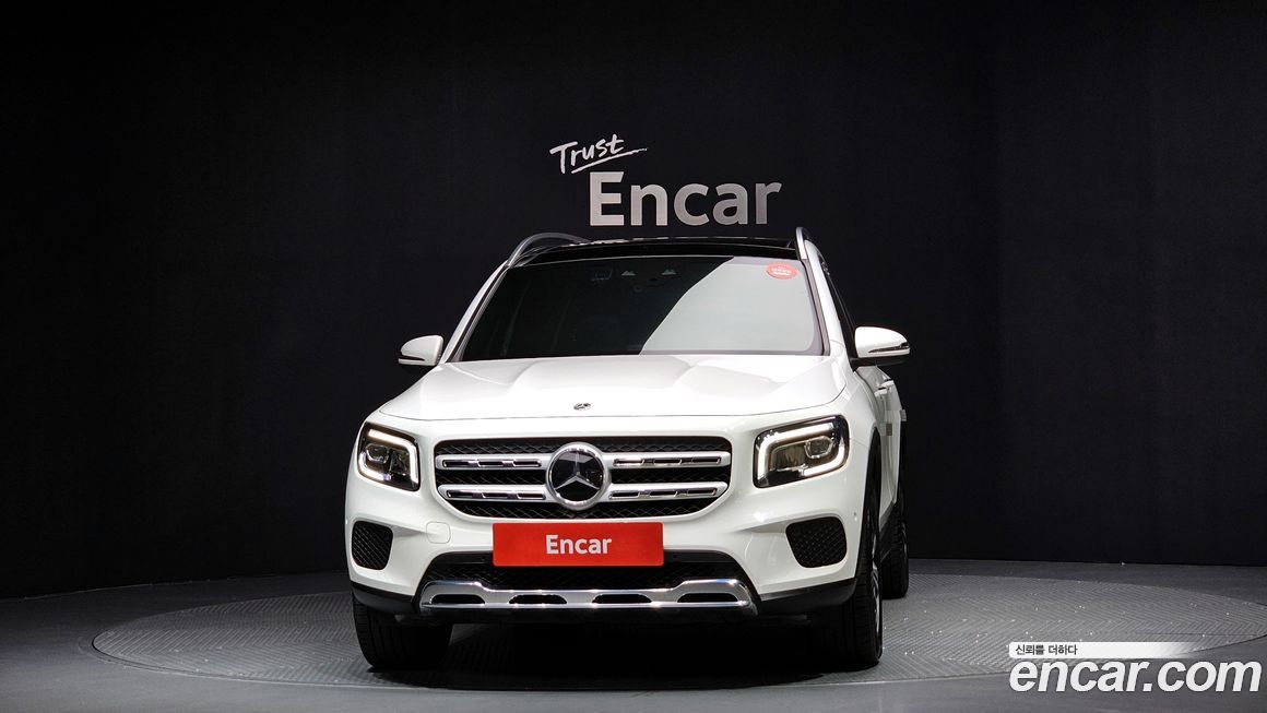 Mercedes-Benz GLB-Class 2022