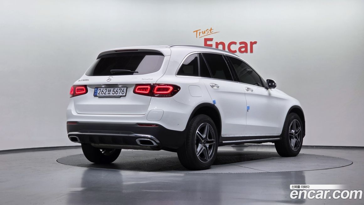 Mercedes-Benz GLC-Class 2022