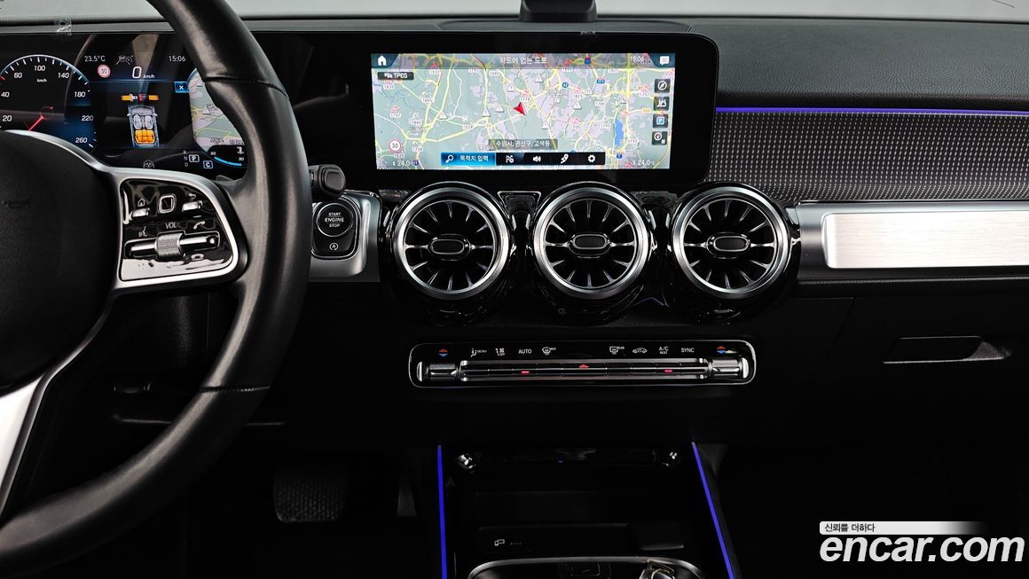 Mercedes-Benz GLB-Class 2022