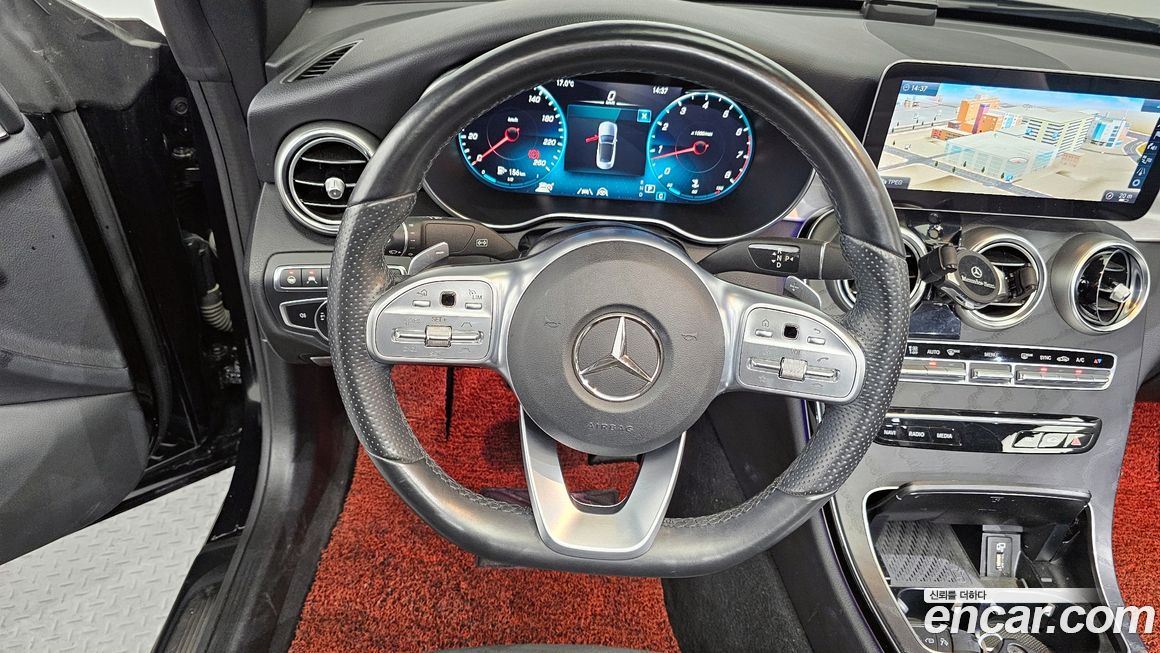 Mercedes-Benz C-Class 2021