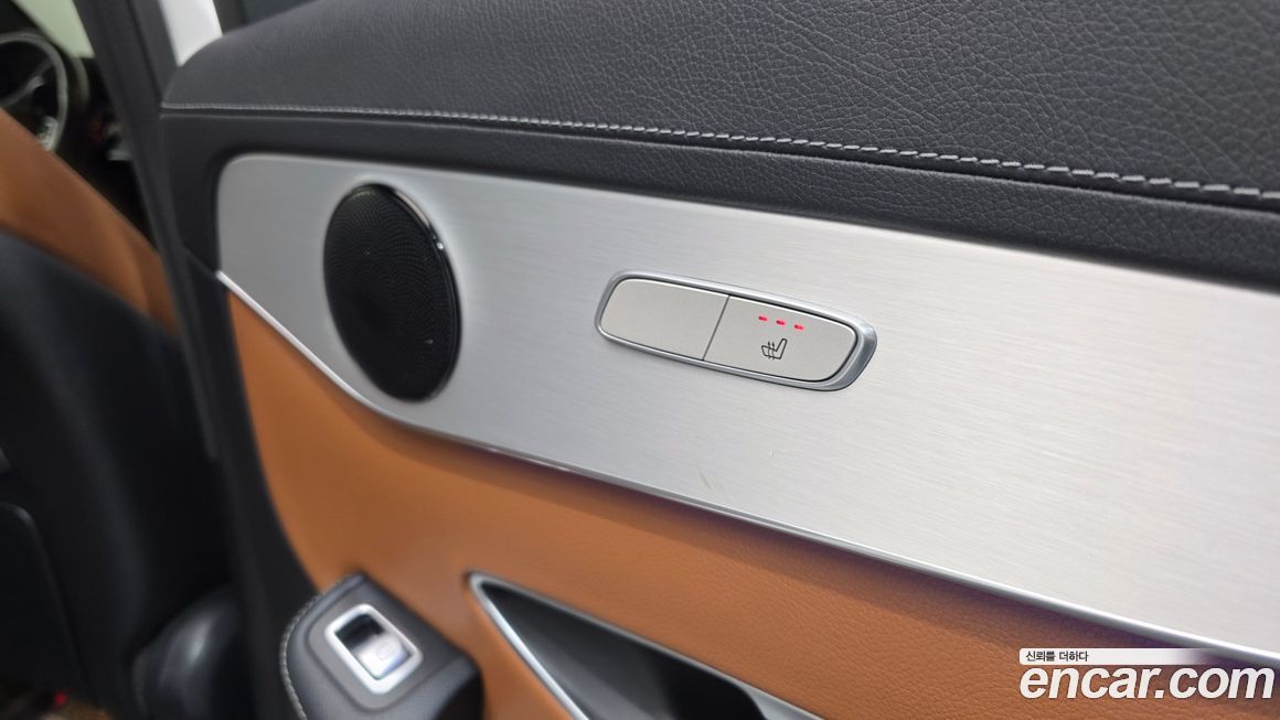 Mercedes-Benz GLC-Class 2022