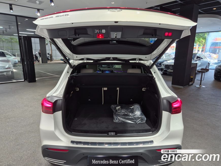 Mercedes-Benz EQA 2026