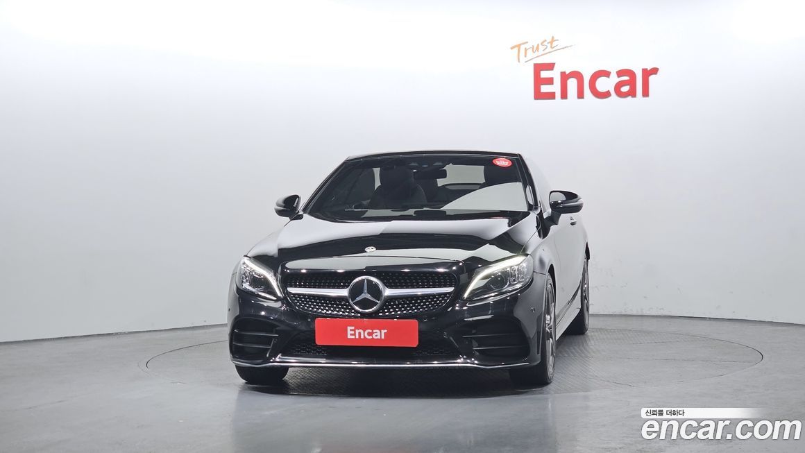 Mercedes-Benz C-Class 2021