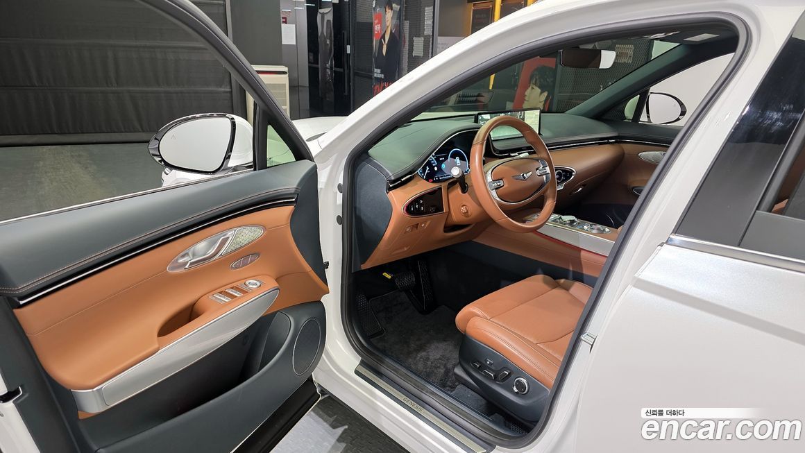 Genesis GV70 2024