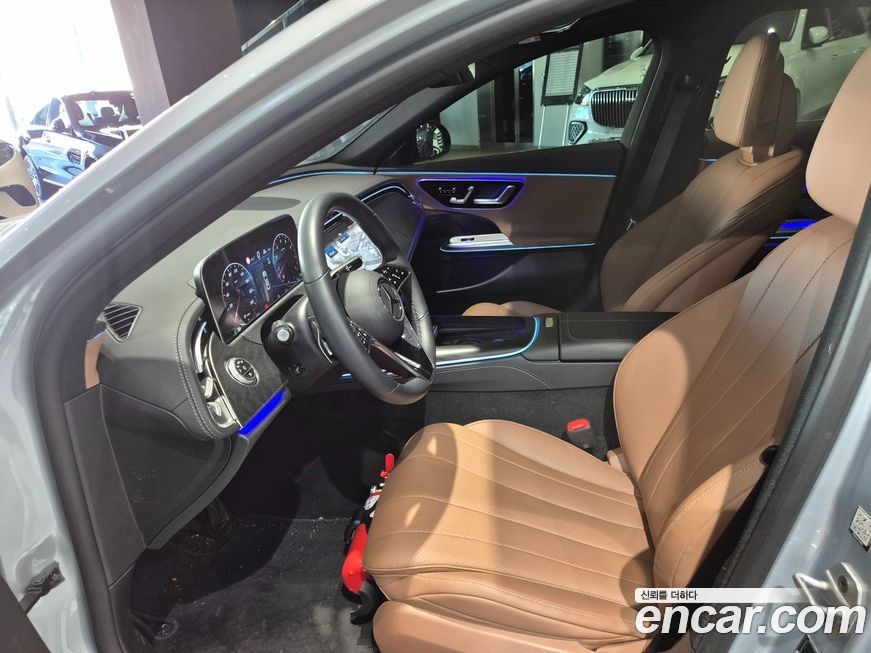 Mercedes-Benz E-Class 2025