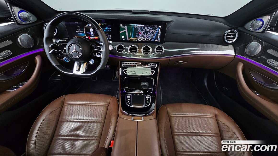 Mercedes-Benz E-Class 2021