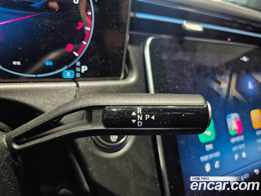 Mercedes-Benz E-Class 2025