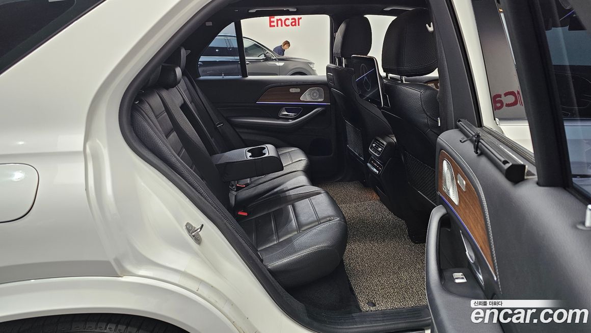 Mercedes-Benz GLE-Class 2020