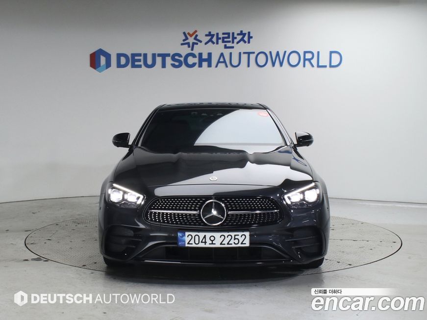 Mercedes-Benz E-Class 2023