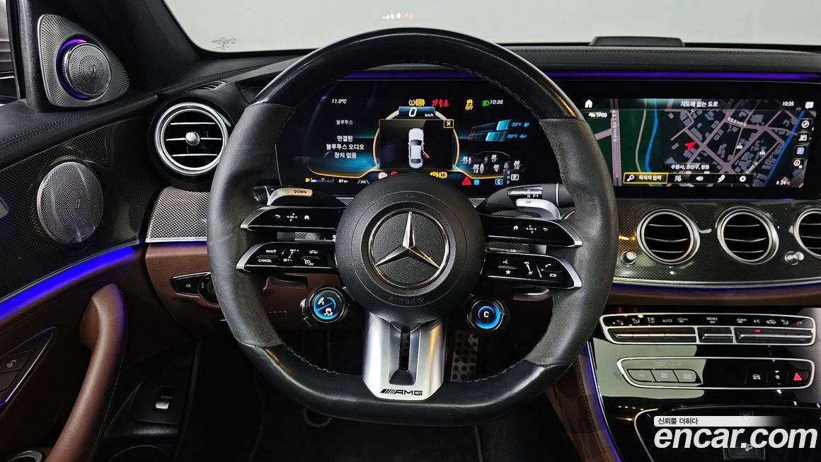 Mercedes-Benz E-Class 2021