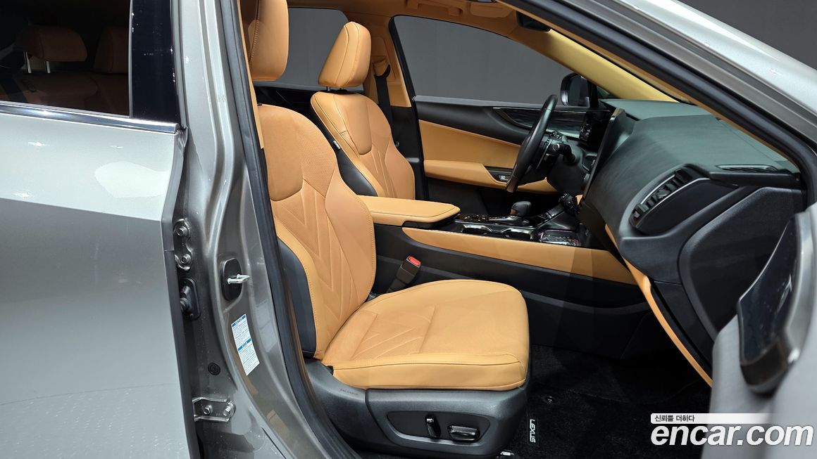 Lexus NX 2024