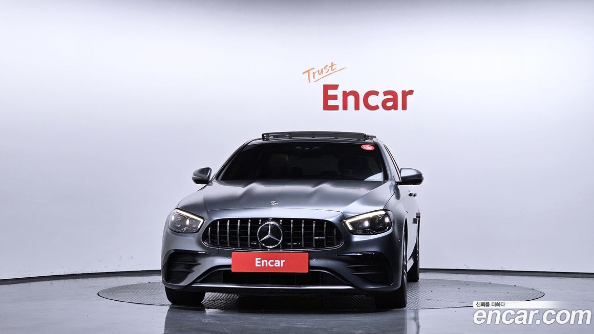 Mercedes-Benz E-Class 2021