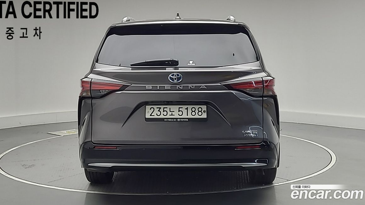 Toyota Sienna 2023