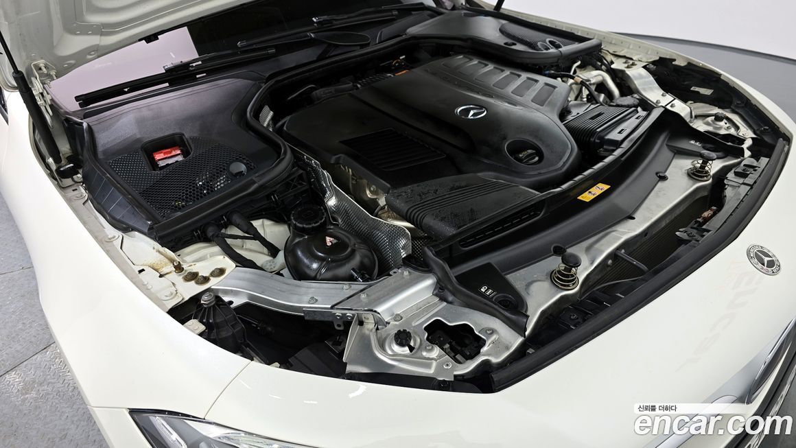 Mercedes-Benz CLS-Class 2021