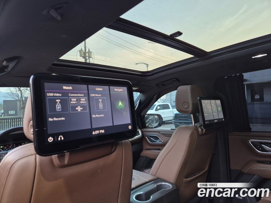 Chevrolet Surburban 2021