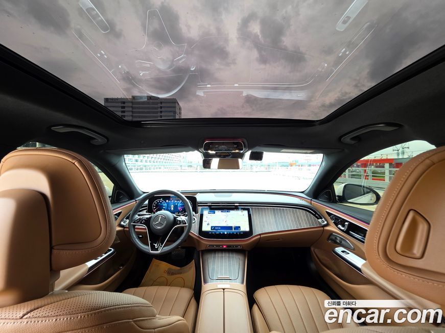 Mercedes-Benz E-Class 2024