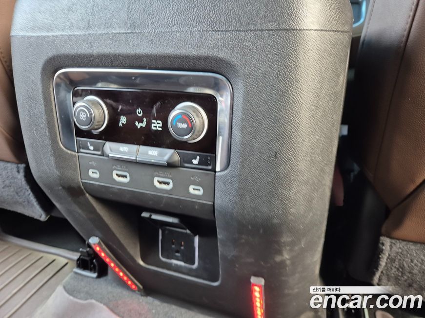 Chevrolet Surburban 2021