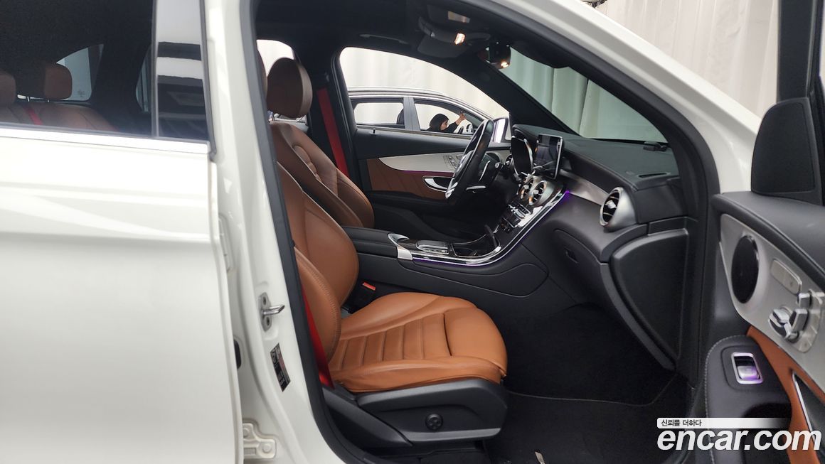 Mercedes-Benz GLC-Class 2022