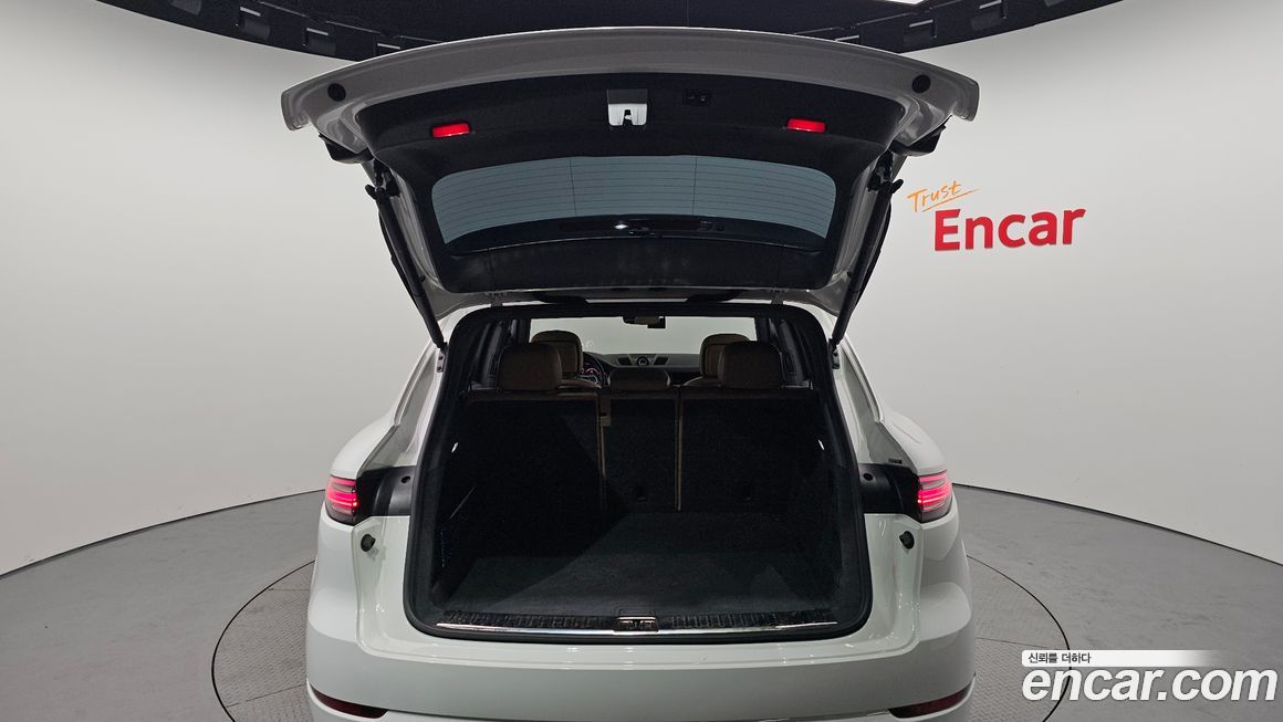 Porsche Cayenne 2019