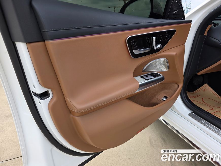 Mercedes-Benz E-Class 2024