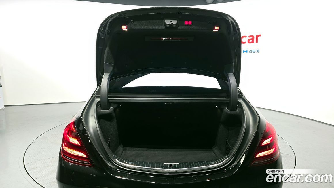 Mercedes-Benz S-Class 2019