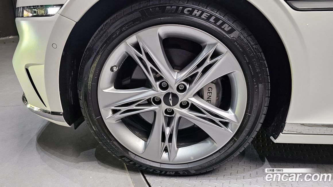 Genesis G90 2022