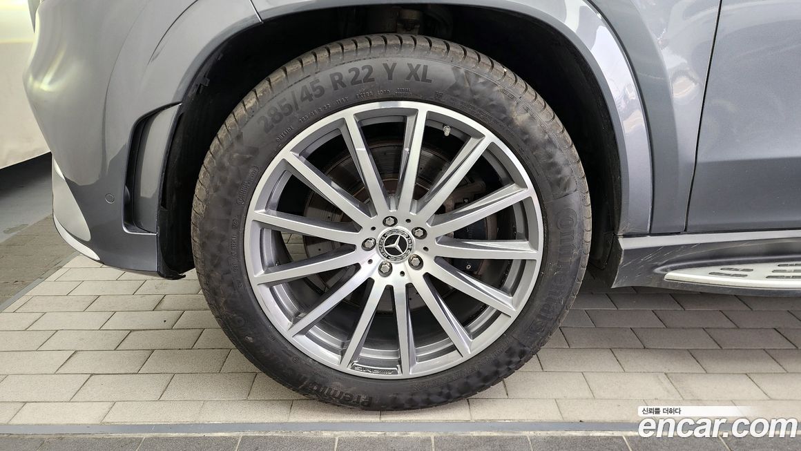 Mercedes-Benz GLS-Class 2021