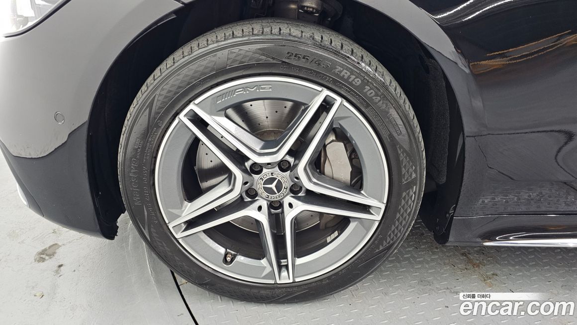 Mercedes-Benz S-Class 2022