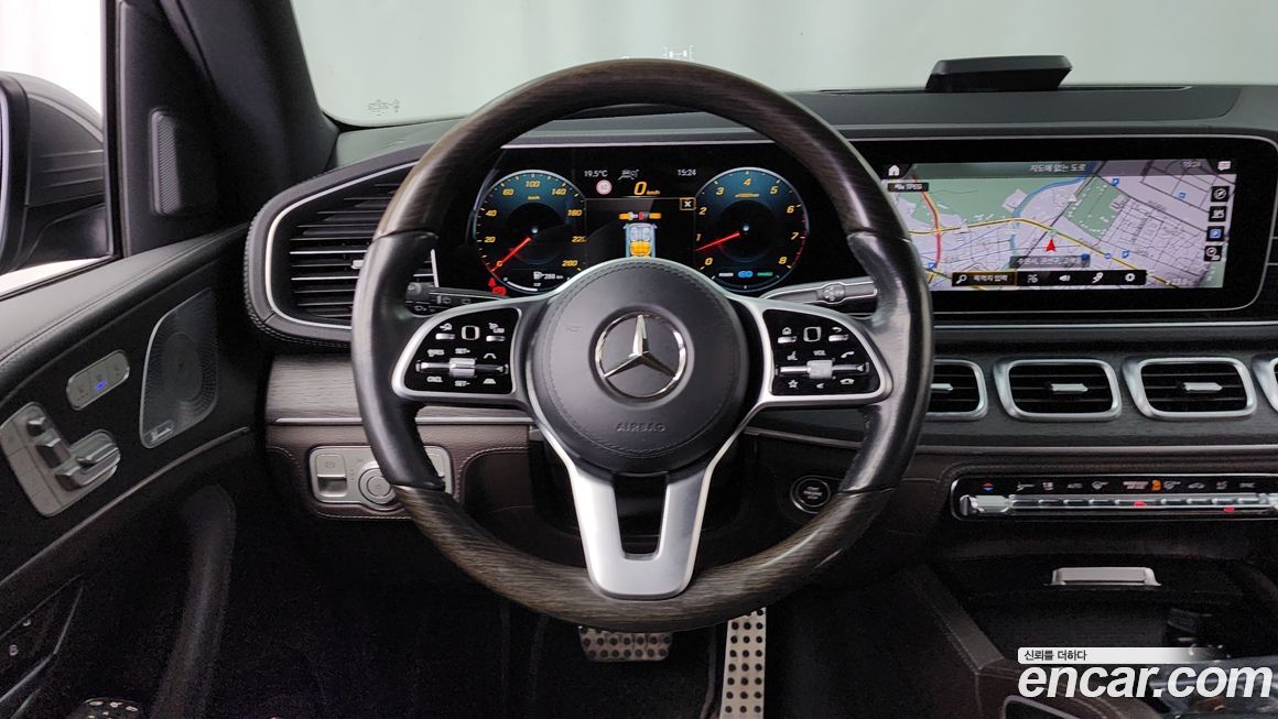 Mercedes-Benz GLS-Class 2021