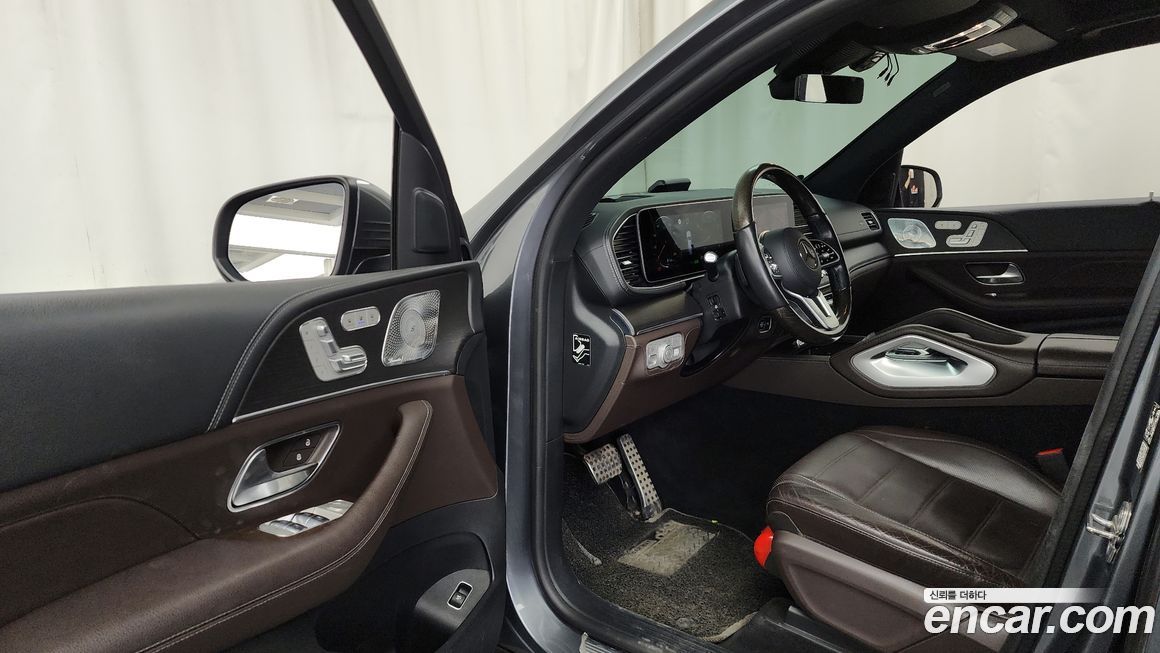 Mercedes-Benz GLS-Class 2021