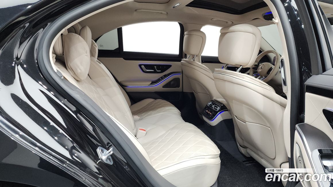 Mercedes-Benz S-Class 2022