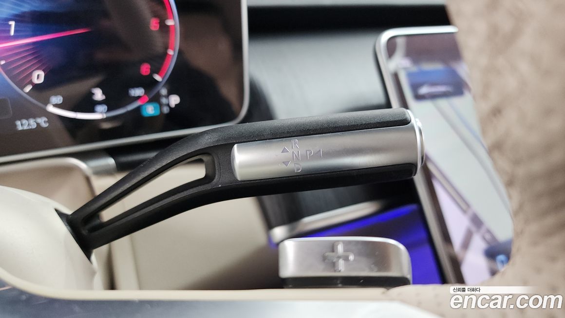 Mercedes-Benz S-Class 2022