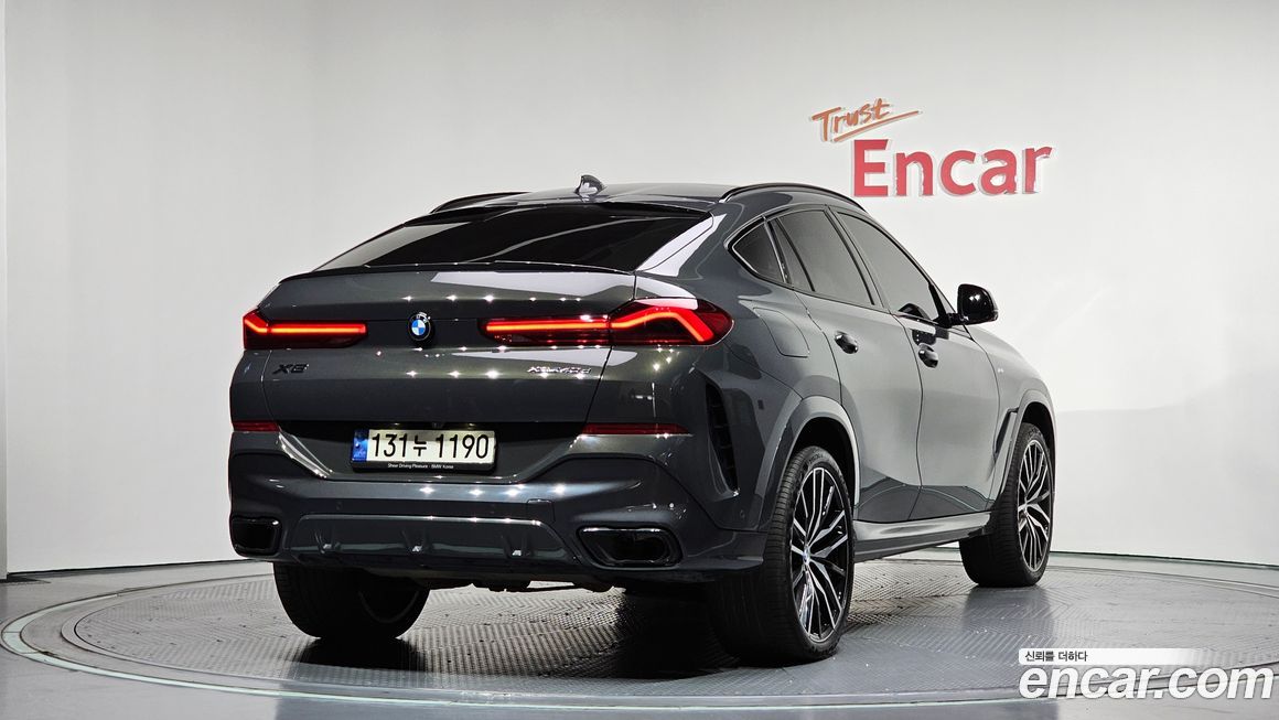 BMW X6 2022