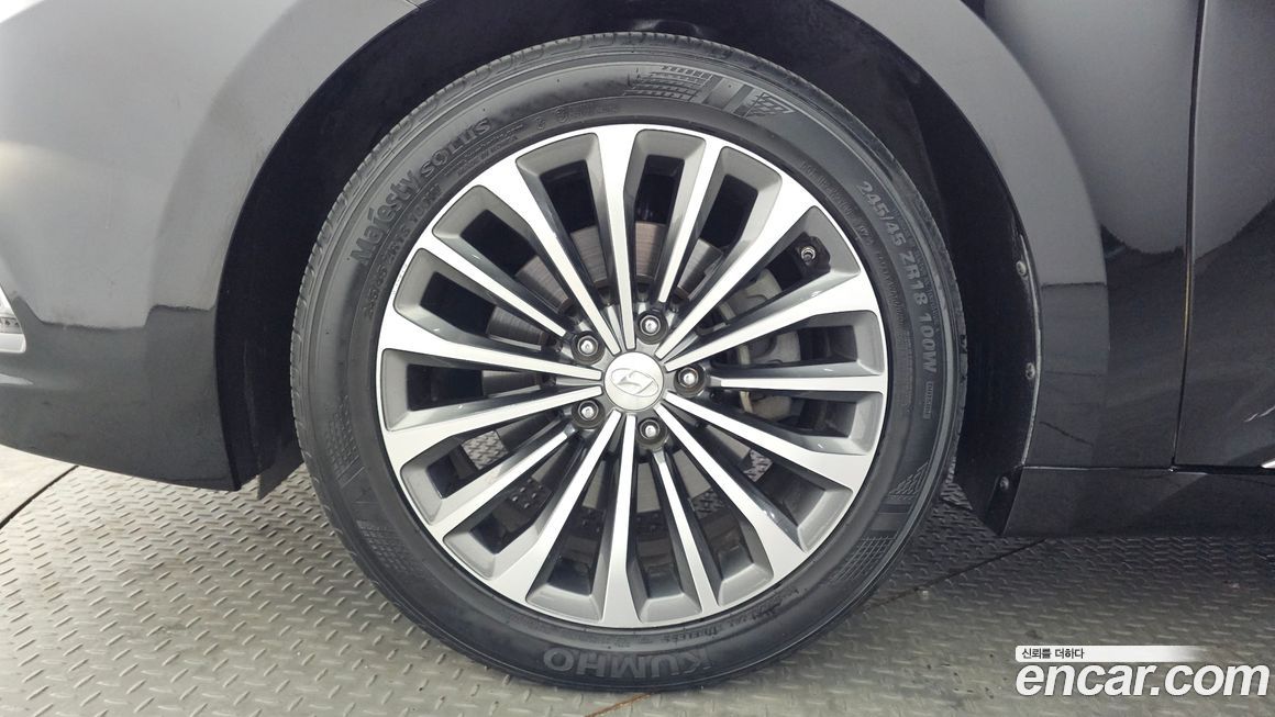 Hyundai Grandeur 2014