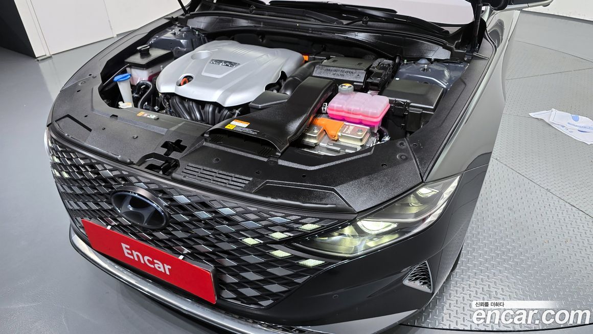 Hyundai Grandeur 2020