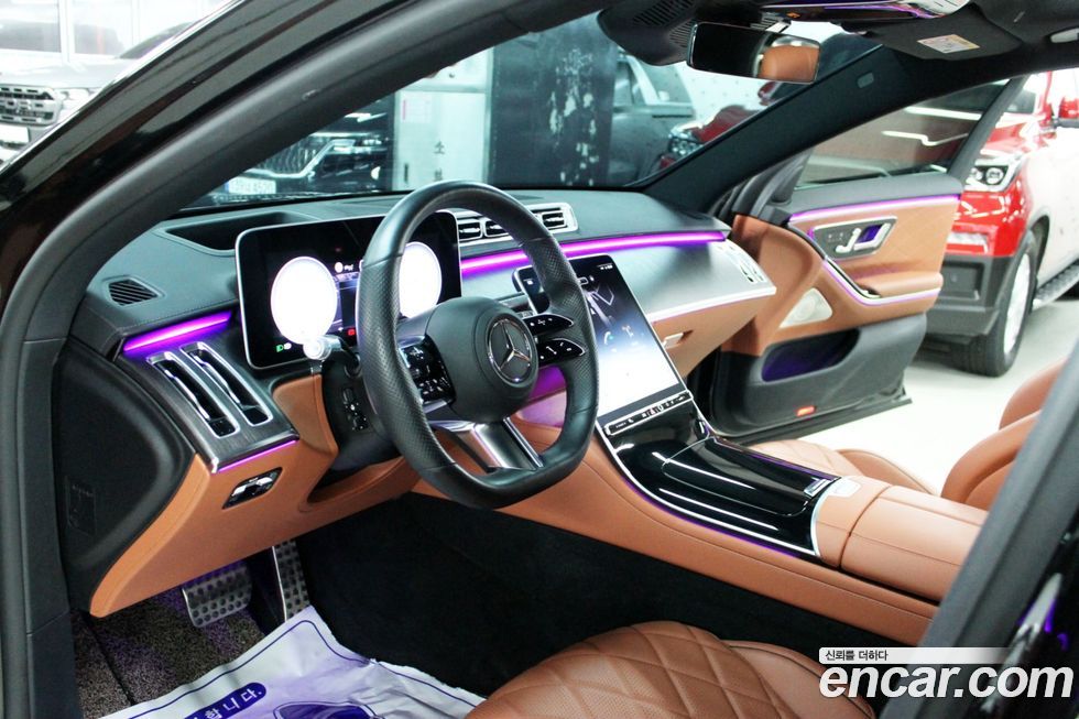 Mercedes-Benz S-Class 2021