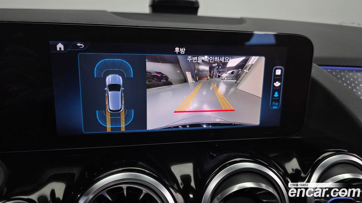 Mercedes-Benz GLA-Class 2024