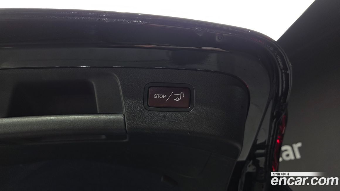 Mercedes-Benz GLA-Class 2015