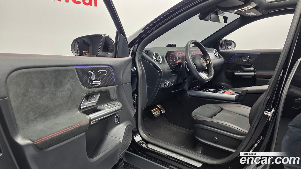 Mercedes-Benz GLA-Class 2024