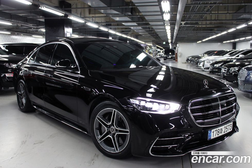 Mercedes-Benz S-Class 2021