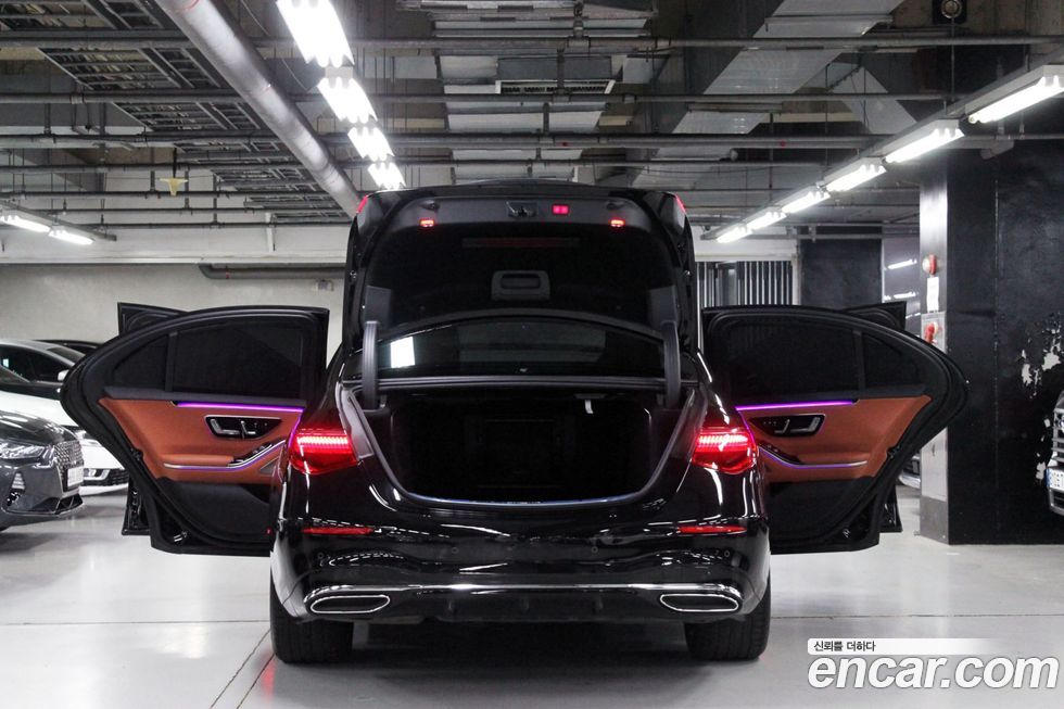 Mercedes-Benz S-Class 2021